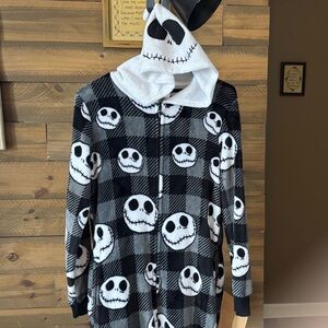 Skull Patterned Hoodie with Plaid Design
